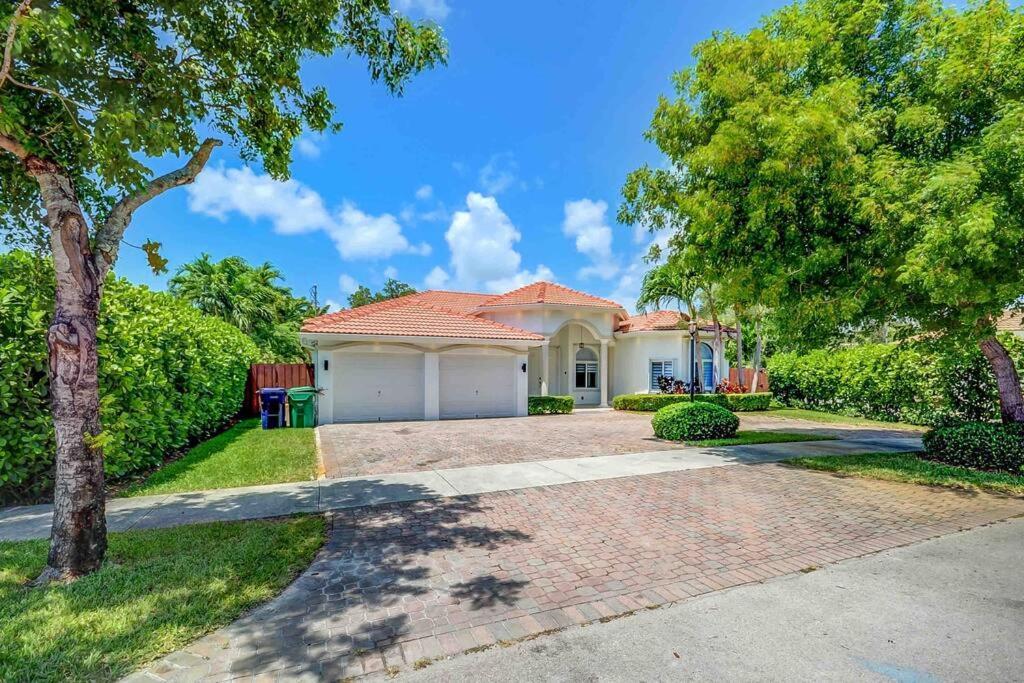 Miami 5Br Villa W Heated Pool, Games & Bbq L01 Cutler Bay Ngoại thất bức ảnh